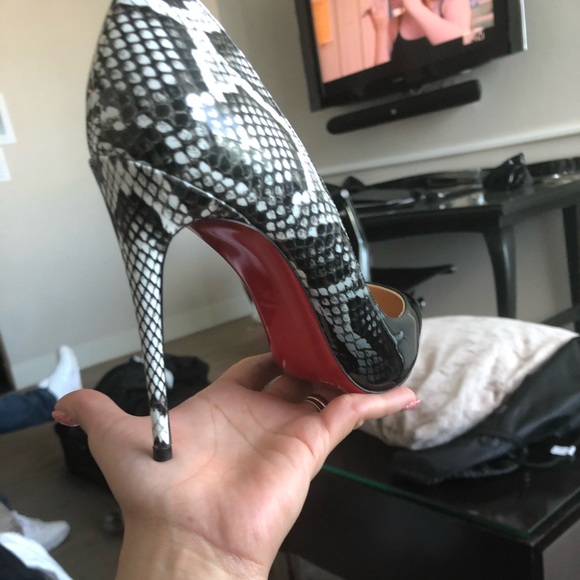 Meet your Posher, Claudia - Picture 4 of 8